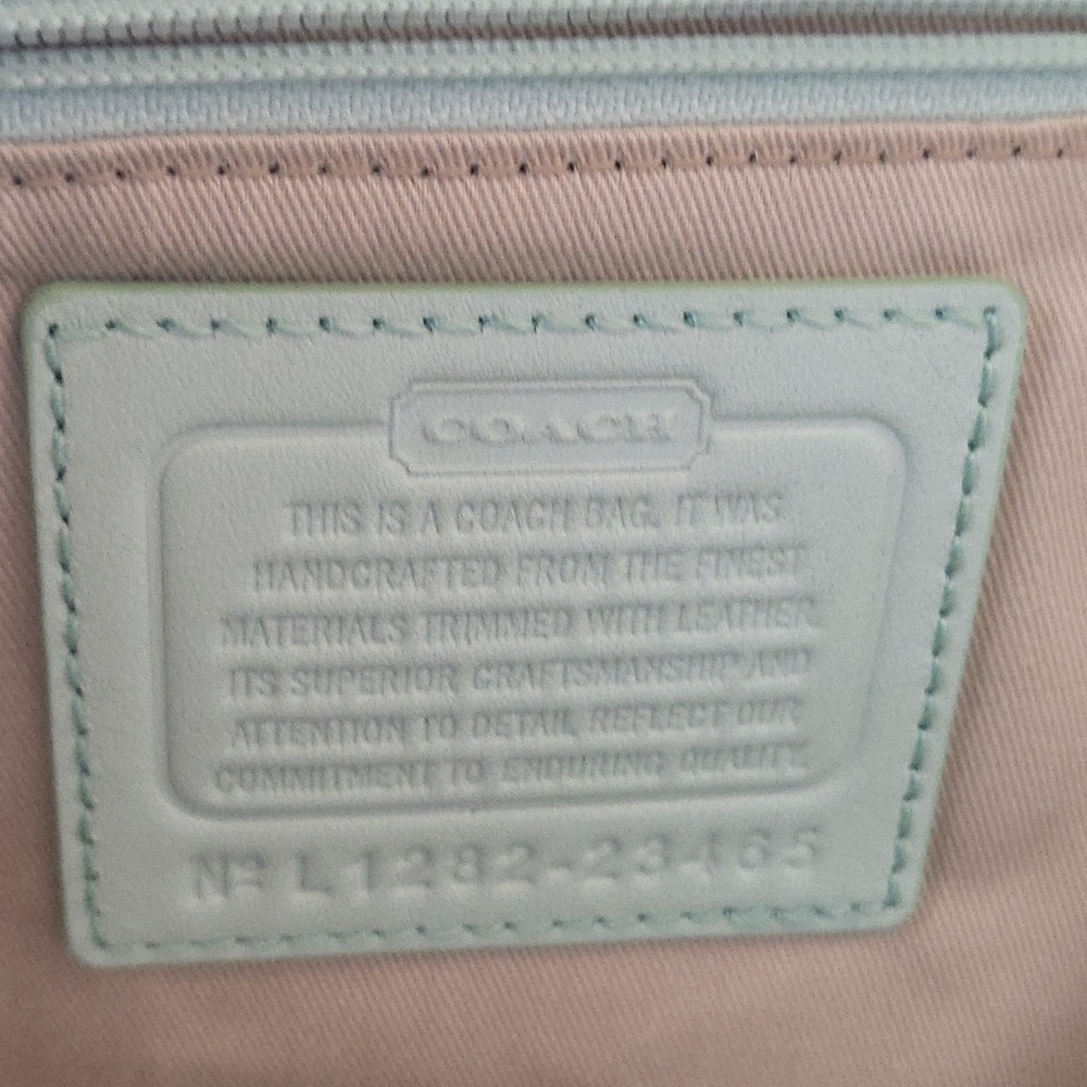 Purse - Picture 5 of 7